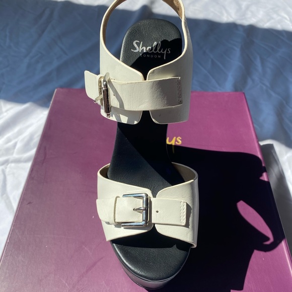 Shellys London Black Mussota Heels - Picture 2 of 13